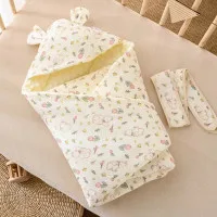 Premium Crepe Beanie Quilted Baby Blanket — Hooded Cotton Windproof Quilt for Newborn Autumn & Winter Outings | 35×35 Inch